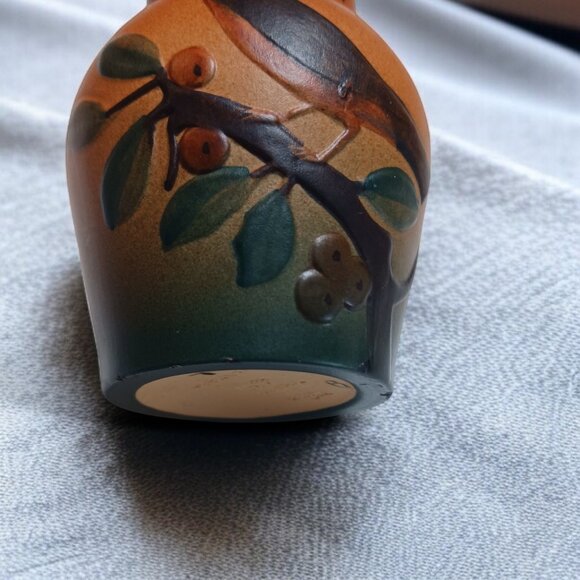 Vintage Danish Art Pottery Bud Vase - P. Ipsens Enke - Hand Painted Bird Design - Picture 8 of 10